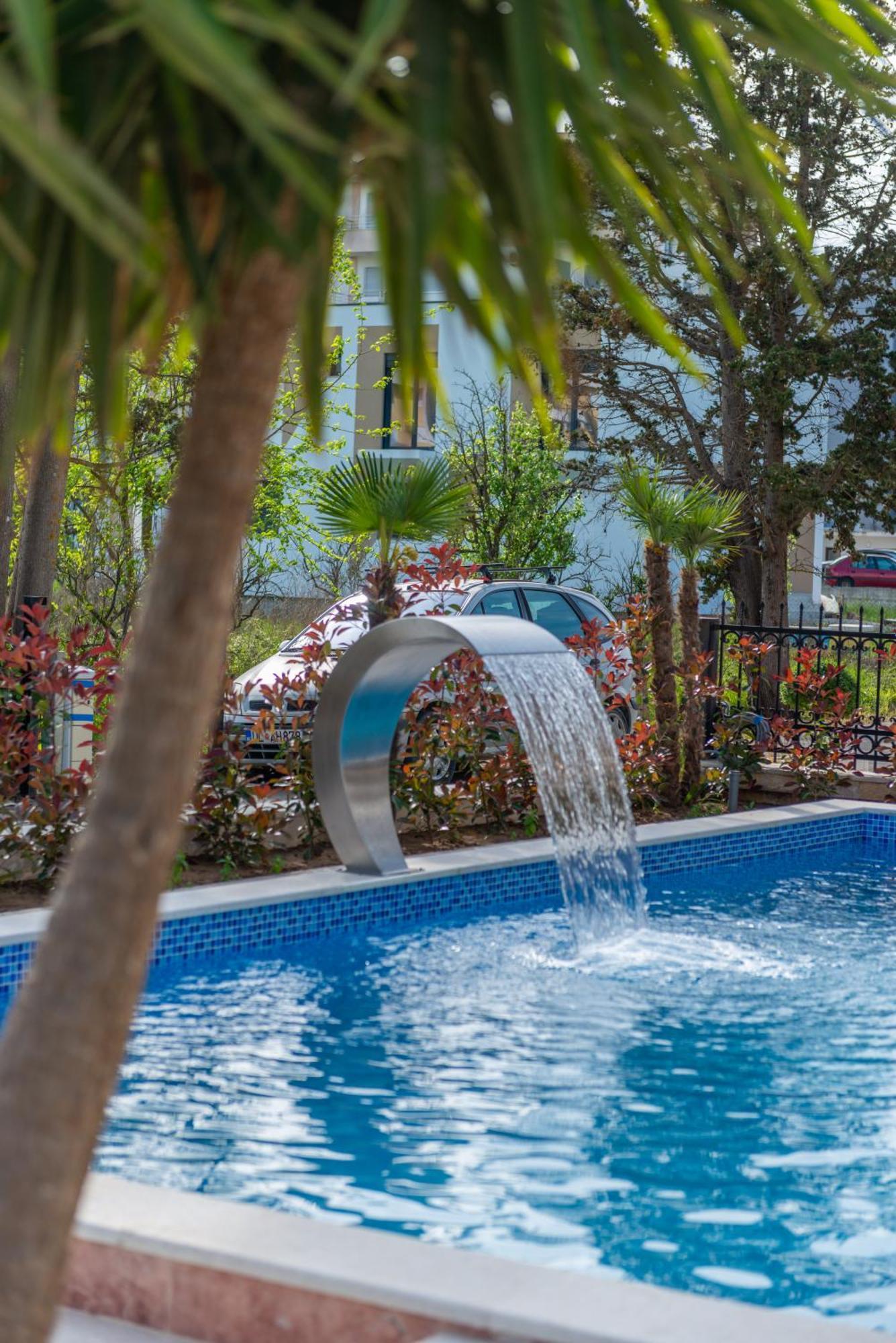 Miami Apartments Улцинь Экстерьер фото