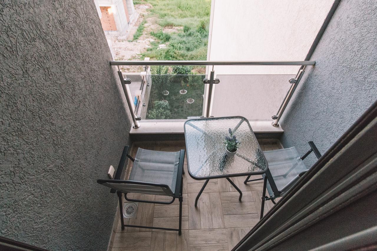Miami Apartments Улцинь Экстерьер фото