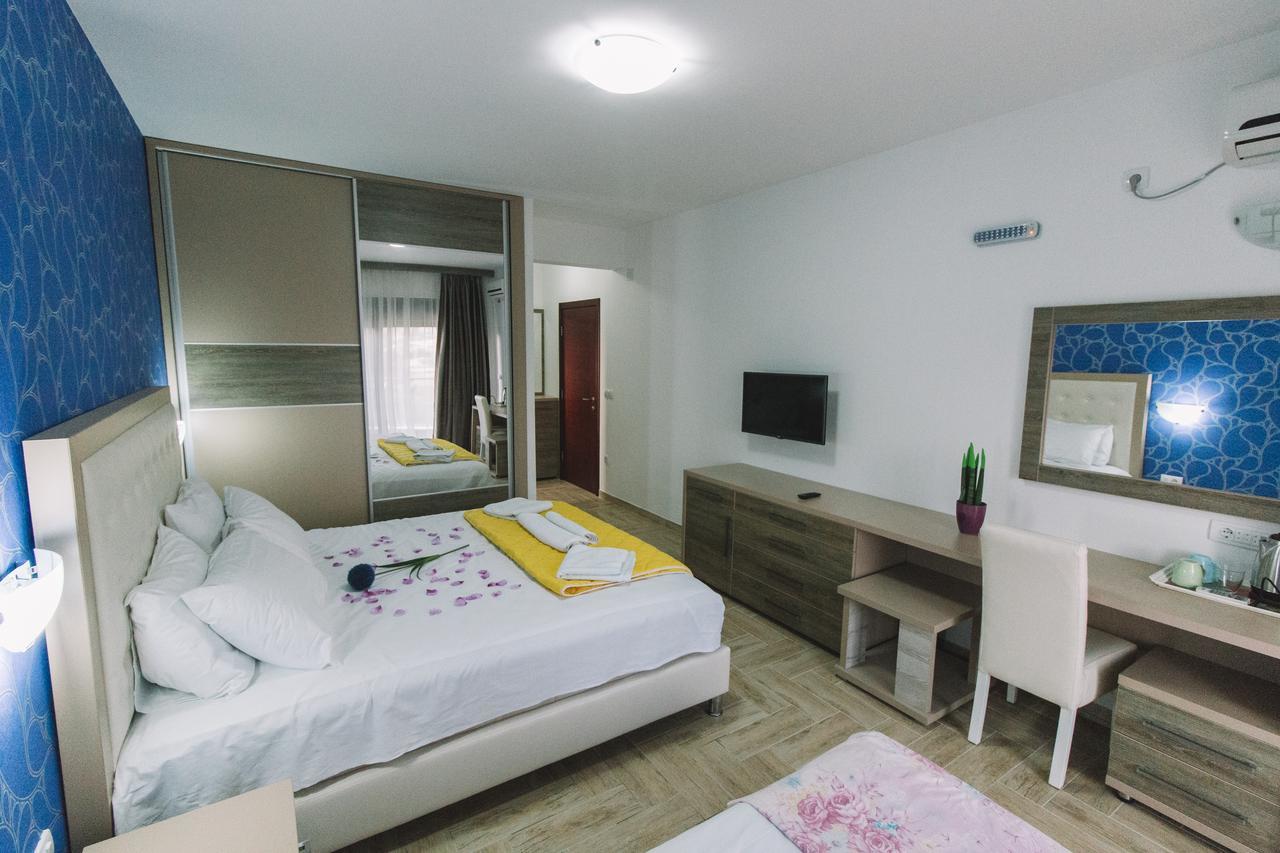 Miami Apartments Улцинь Экстерьер фото