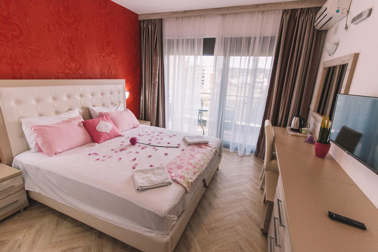 Miami Apartments Улцинь Экстерьер фото