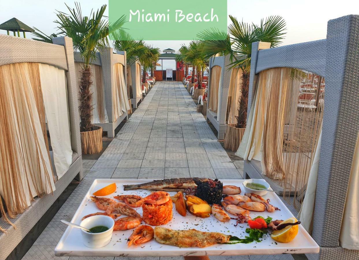 Miami Apartments Улцинь Экстерьер фото